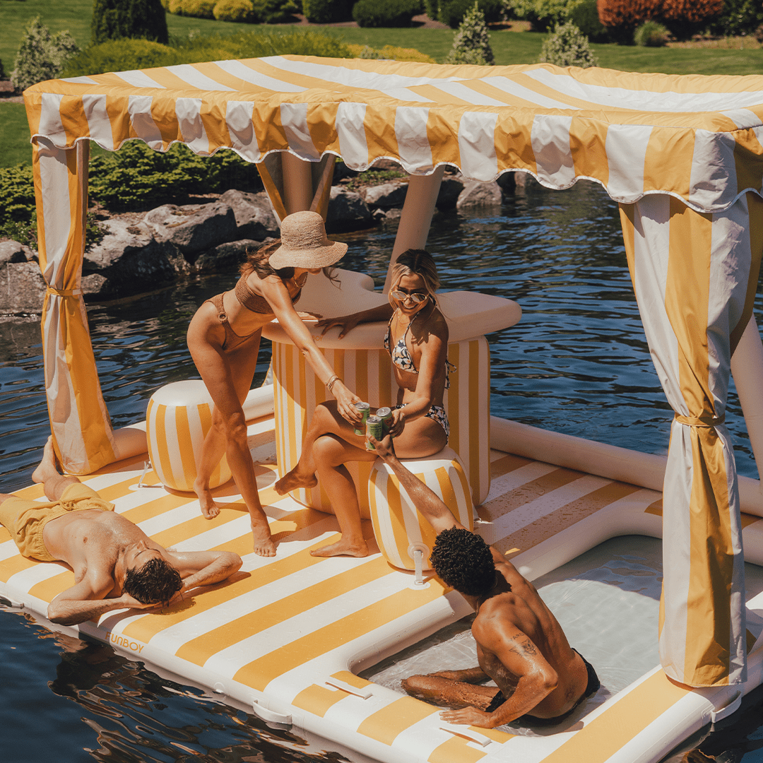 Funboy Recommended | The Almalfi Giant Cabana Island Party Bar