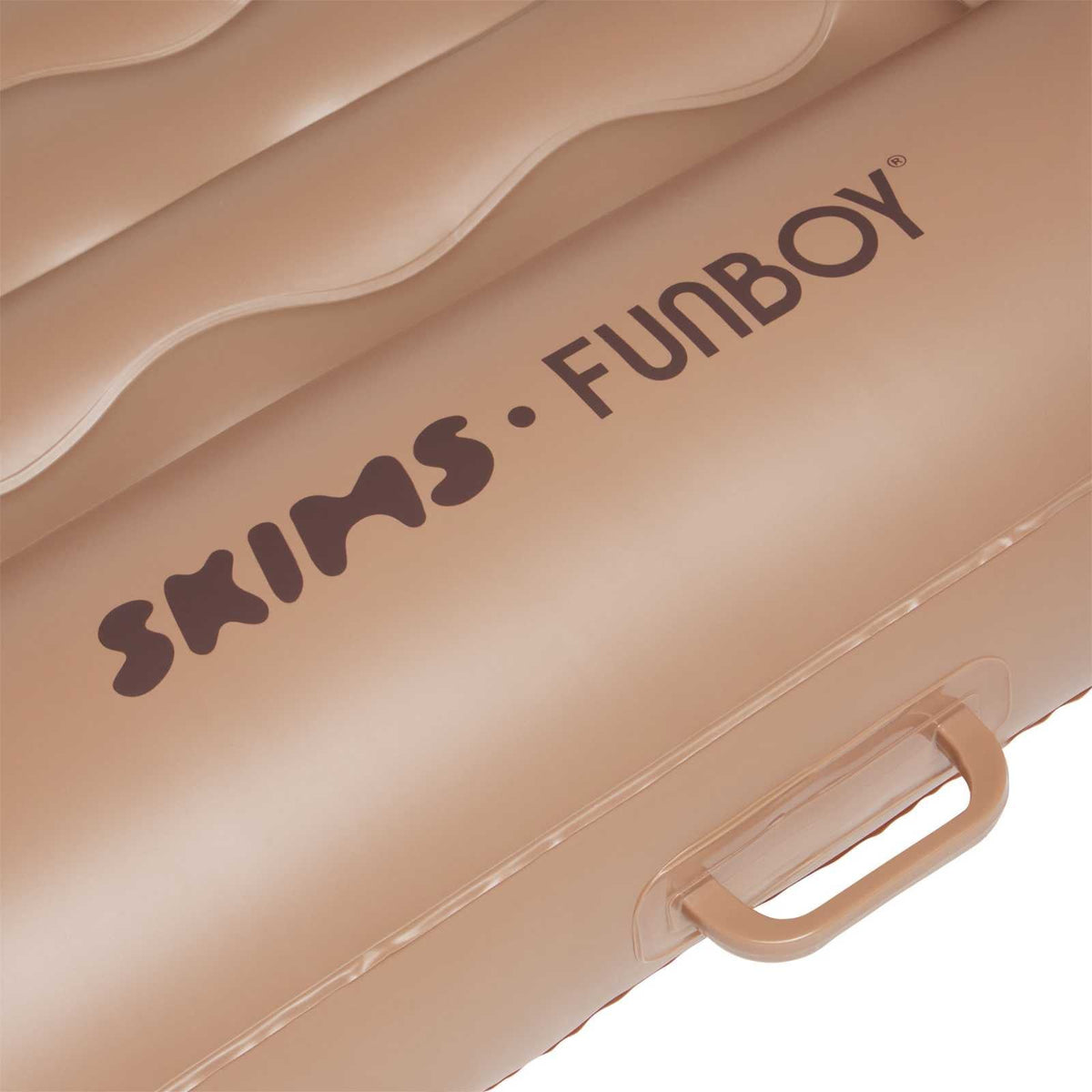 Funboy Exclusive | SKIMS x FUNBOY Sienna Tanning Pool