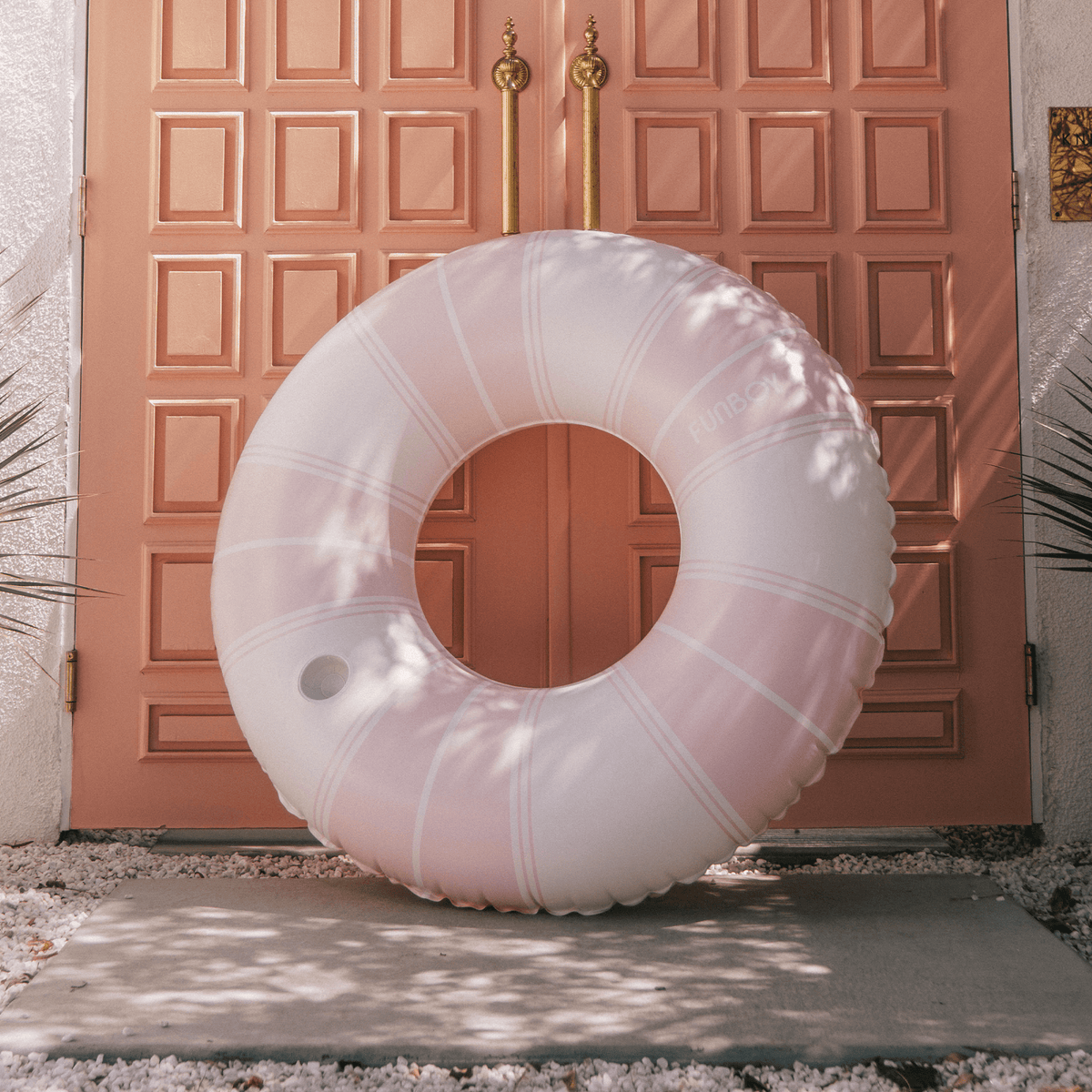 Funboy Trending | Pink Vintage Lux Tube Float