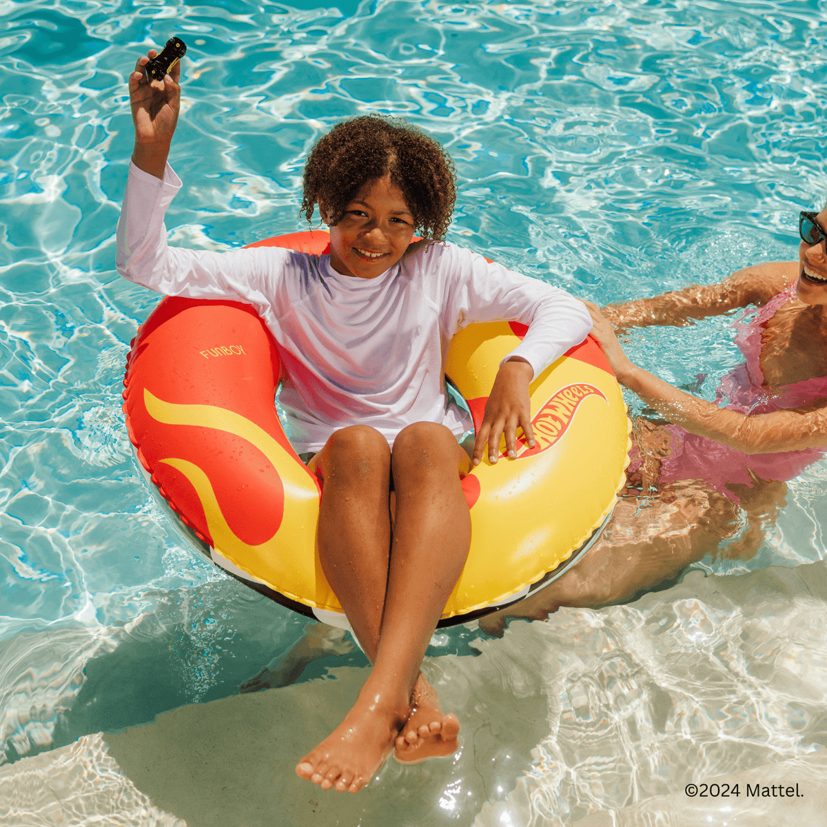 Funboy Featured | Hot Wheels Kids Checkered Flame Tube Float