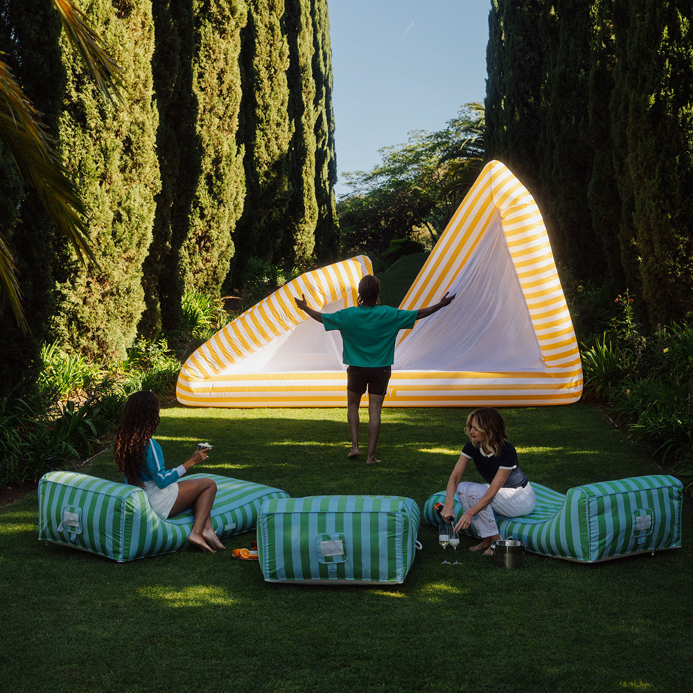 Funboy Classic | Inflatable Movie Projector Screens